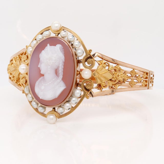 Metal Antique Victorian 18k Gold, Seed Pearl, & Agate Cameo Bracelet For Sale - Image 7 of 14