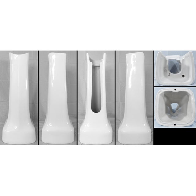 1948 Vintage Art Deco White Vitreous China Pedestal Sink in Excellent Condition For Sale - Image 18 of 18