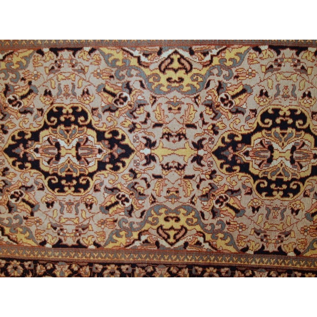 1970s Handmade Vintage Pakistani Lahore Rug 3,1' X 5' For Sale In New York - Image 6 of 9