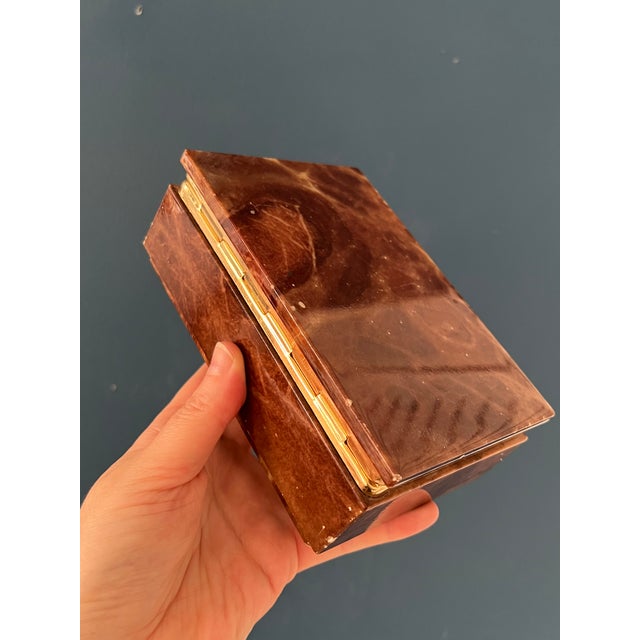 Red Vintage Red Alabaster & Brass Mounted Jewelry Box For Sale - Image 8 of 14