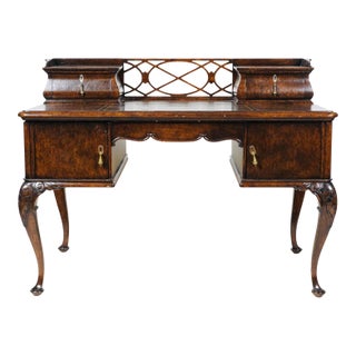 1920s English Georgian Revival Mahogany Kneehole Desk With Fretwork Gallery & Inset Leather Writing Surface For Sale