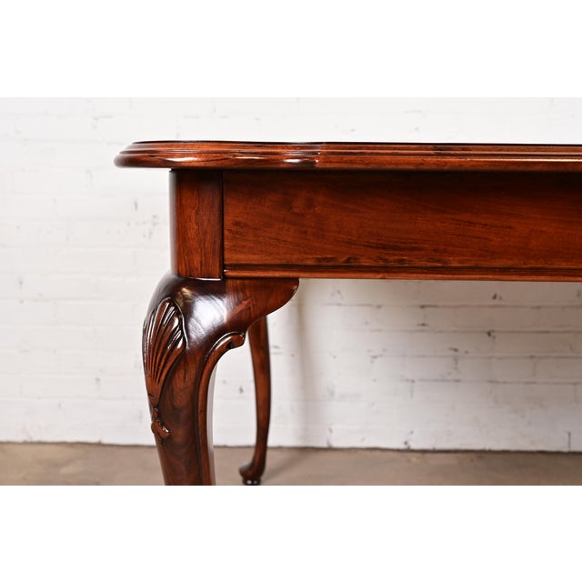 Ethan Allen Queen Anne Solid Cherry Wood Extension Dining Table, Newly Refinished For Sale - Image 11 of 15