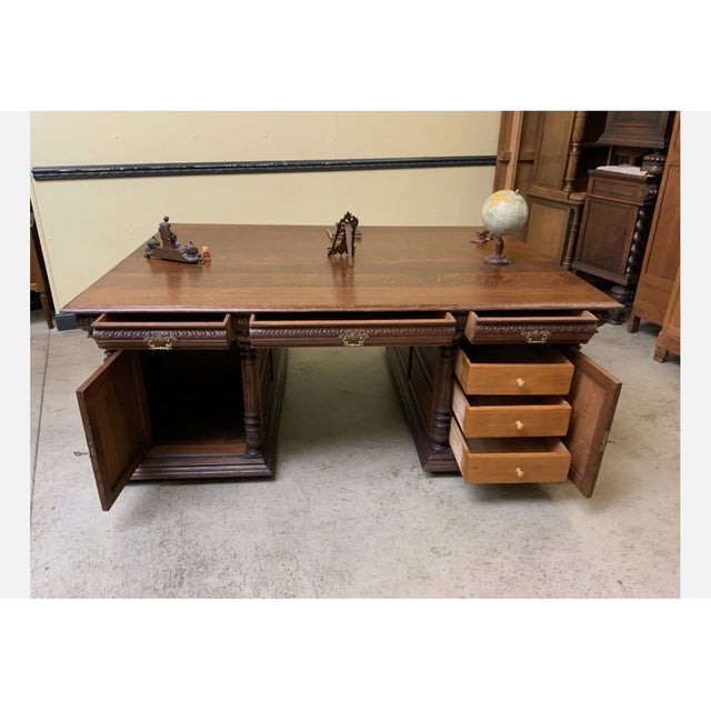 Age: circa 1880 Wood type: solid oak Condition: very good, meticulously maintained, and ready-to-use original condition...
