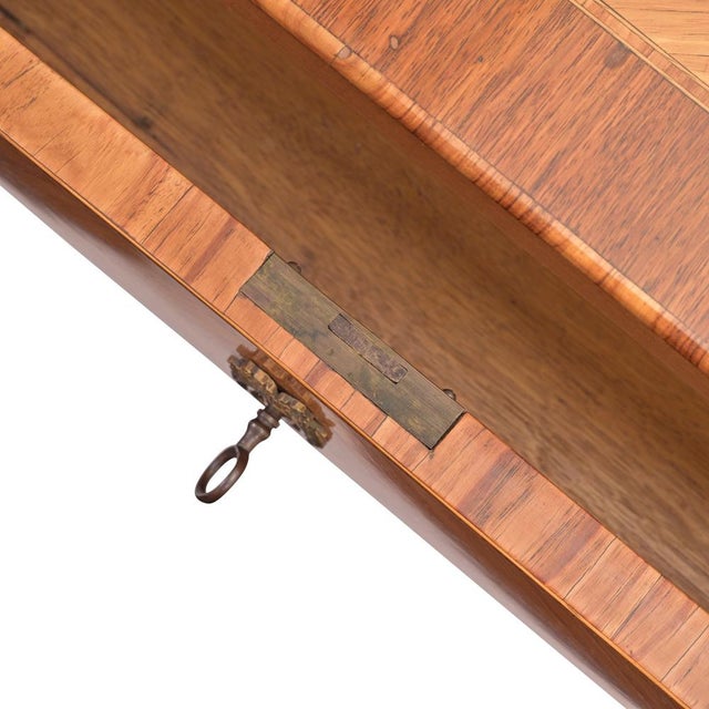 Brown Ladys Writing Desk, France, 1780 For Sale - Image 8 of 12