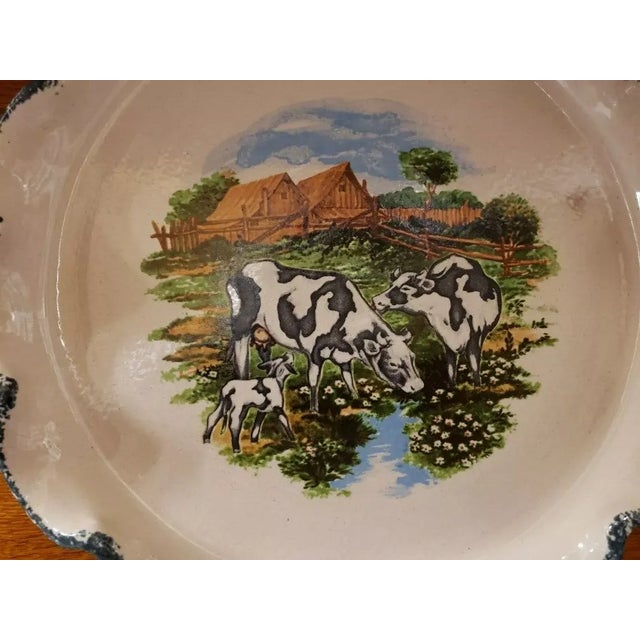 American 1970s Casey Pottery Handmade Pie Plate With Cow Motif, Made in Marshall, Texas For Sale - Image 3 of 5