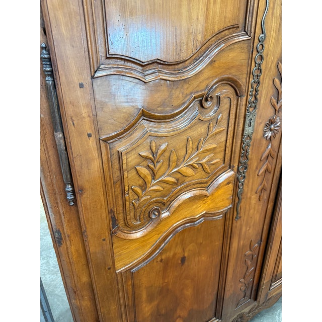 19th Century French Louis XV Armoire With Foliate Carvings, Circa 1850 For Sale - Image 12 of 12