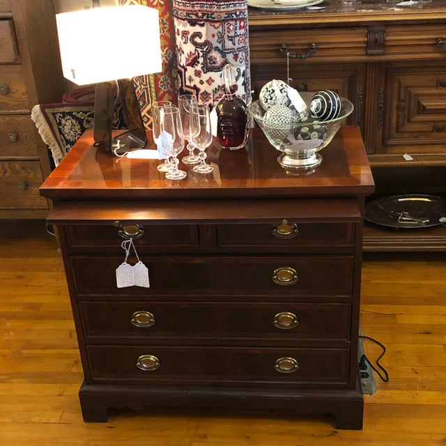 20th Century Hepplewhite Bachelor Chest Chairish