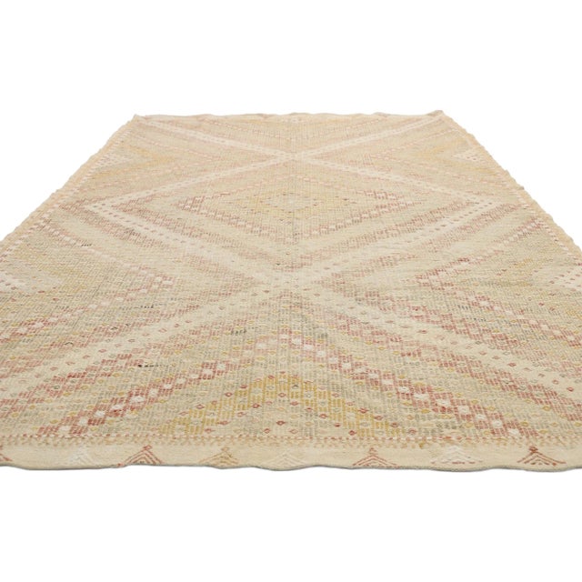 English Vintage Turkish Kilim Rug - 06'04 X 09'08 For Sale - Image 3 of 9