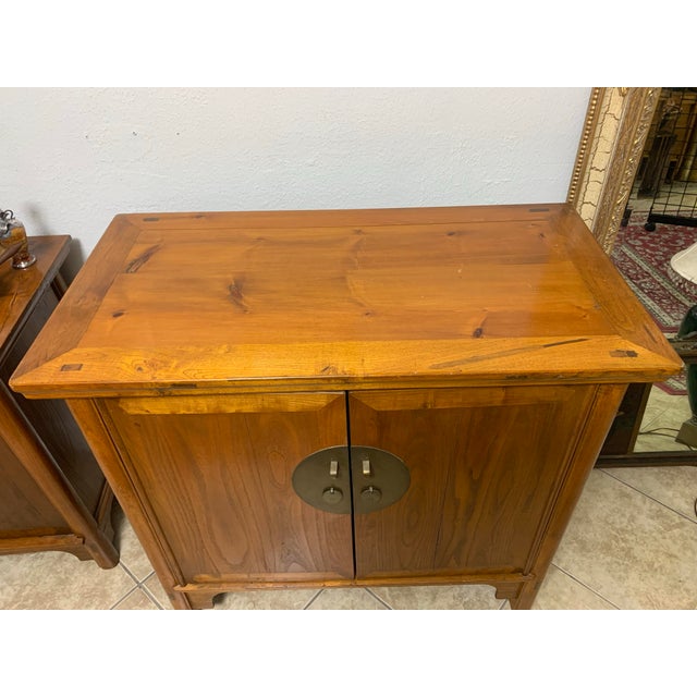 Late 20th Century Vintage Asian Chinese-Style Wood Tv Cabinet / Media Console With Brass Hardware For Sale - Image 5 of 12