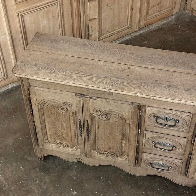 18th Century Country French Buffet ~ Enfilade in Stripped Oak For Sale - Image 17 of 18