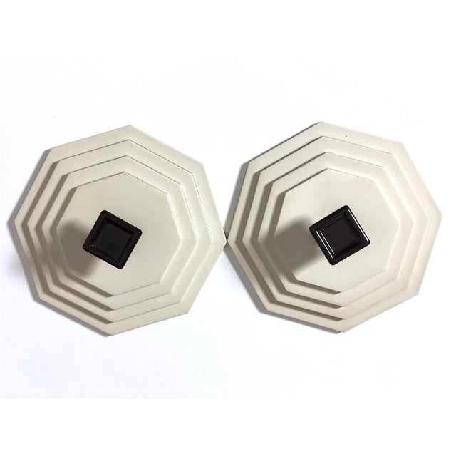 Mid-Century Modern Space Age Beige Coat Hangers, Italy, 1970s, Set of 2 For Sale - Image 3 of 7