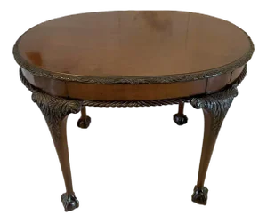 Antique Oval Centre Table in Carved Mahogany, 1880