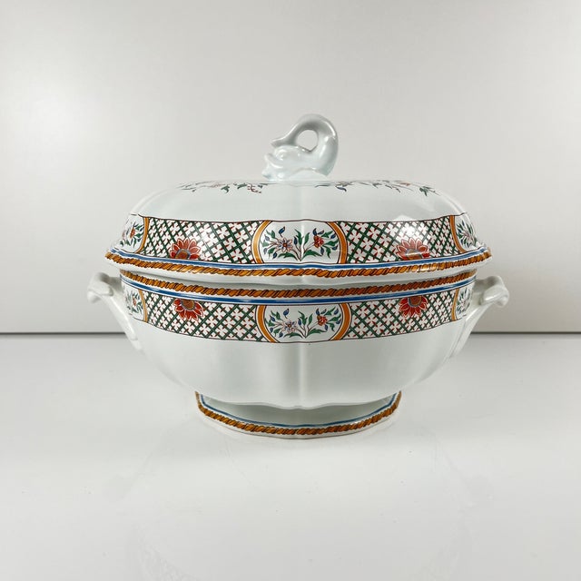 Ceramic Round Rouen Sainfoin Model Soup Tureen from Gien, 1990 For Sale - Image 7 of 17