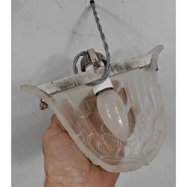 Hettier Vincent & Hanots French Art Deco Floral Frosted Glass Wall Sconces 1930s - Set of 4 For Sale - Image 11 of 13