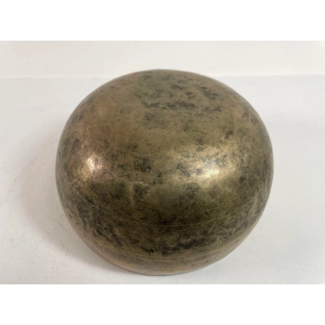 Bronze Asian Bronze Singing Hammered Bowl 1950s For Sale - Image 8 of 12