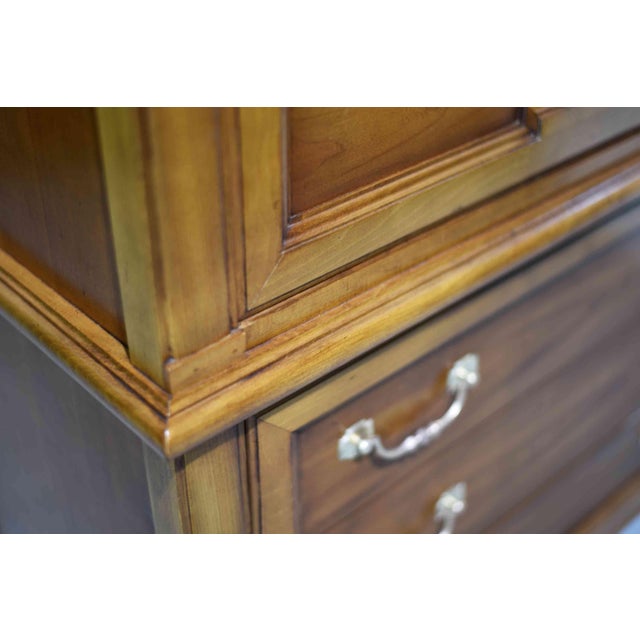 Mid Century Transitional 6-Drawer Chest With Brass Hardware by Thomasville For Sale - Image 12 of 15