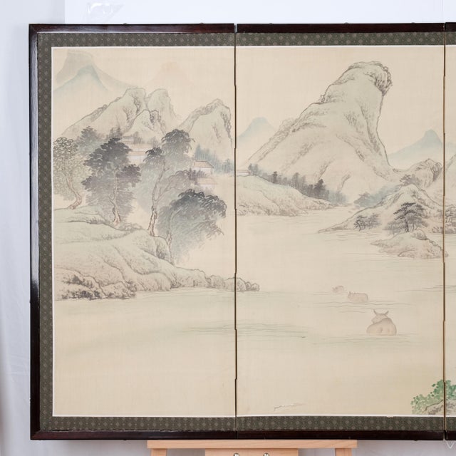 1960s Japanese Byobu Scenic Mountain Waterfalls 4-Panel Folding Screen With Light Greenish Grey Vertically Lined Silky Textile Background For Sale - Image 4 of 8