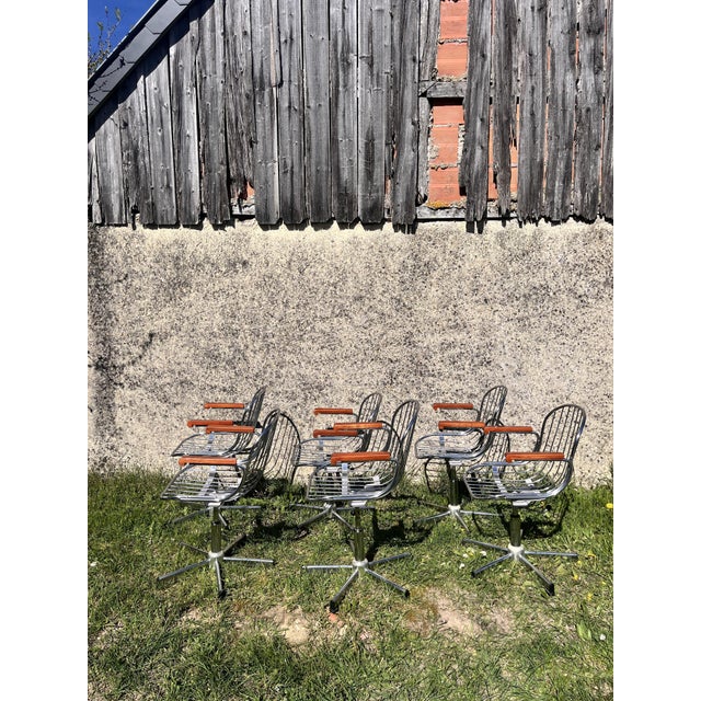 Mid-Century Modern Swivel Wire Chairs with Wooden Armrests, 1970s, Set of 2 For Sale - Image 15 of 18