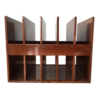 Mid-Century Modern Magazine Rack in Walnut, Italy For Sale