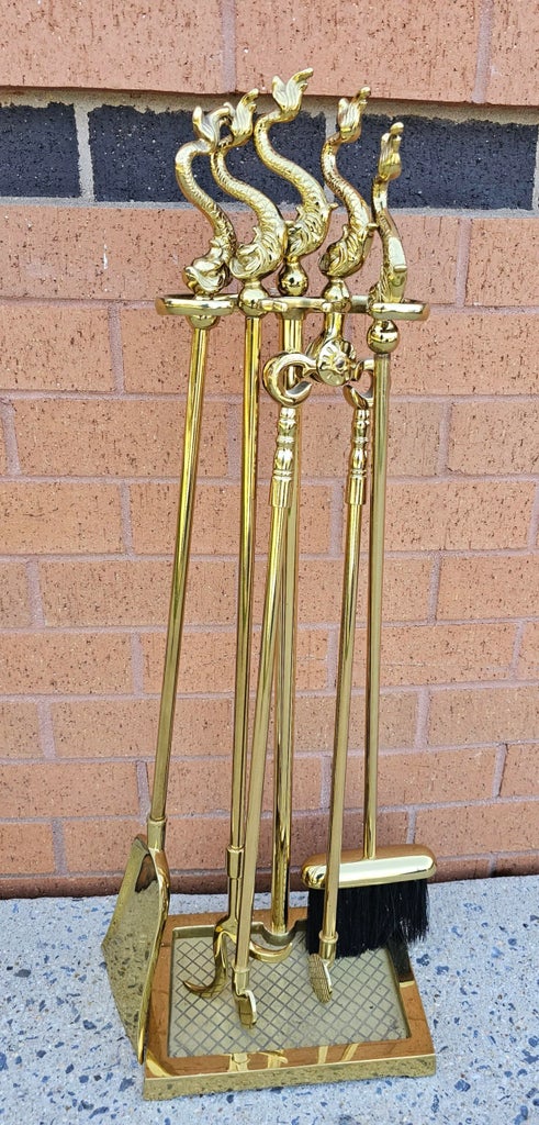 Virginia Metal Crafters Federal Style Polished Brass Dolphin