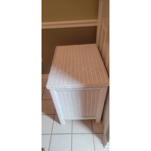 1980s 1980s Coastal White Henry Link Wicker Nightstand by Lexington For Sale - Image 5 of 18