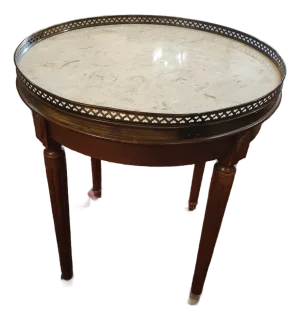 Early 20th Century French Louis XVI Style Round Marble-Top Gueridon Table With Brass Gallery