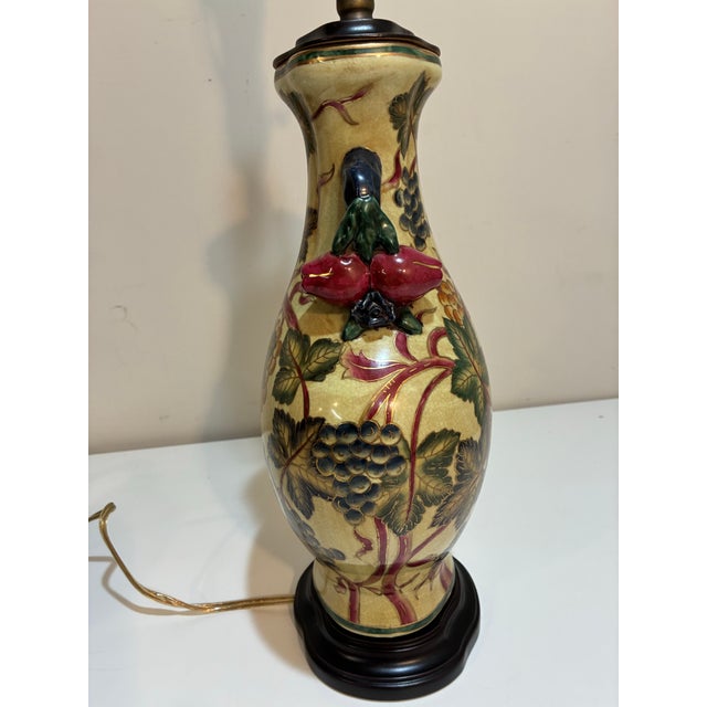 Late 20th Century Tuscany Table Lamp Fruit & Vine Ceramic Urn — Italian Villa Mediterranean Vineyard Decor For Sale - Image 5 of 12