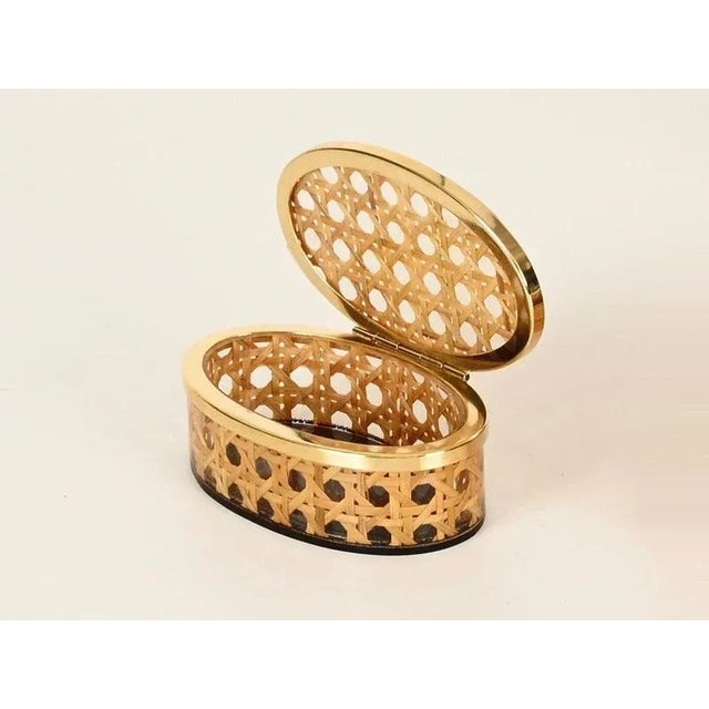 Mid-Century Oval Decorative Box in Brass, Acrylic Glass and Vienna Straw from Dior, Italy, 1970s For Sale - Image 8 of 13