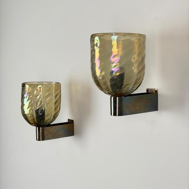 Gold Iridescent Hammered Murano Glass Sconces attributed to Archimede Seguso, 1940s, Set of 2 For Sale - Image 8 of 16