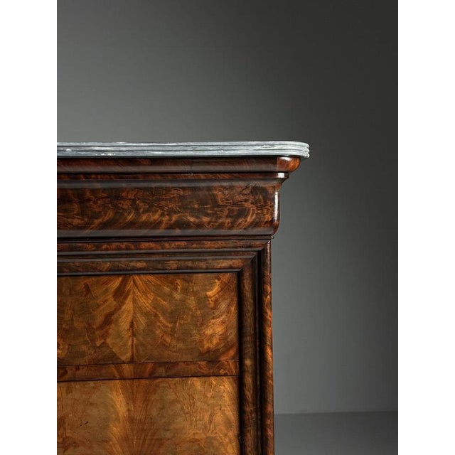 Louis Philippe Chiffonniere in Mahogany For Sale - Image 3 of 18