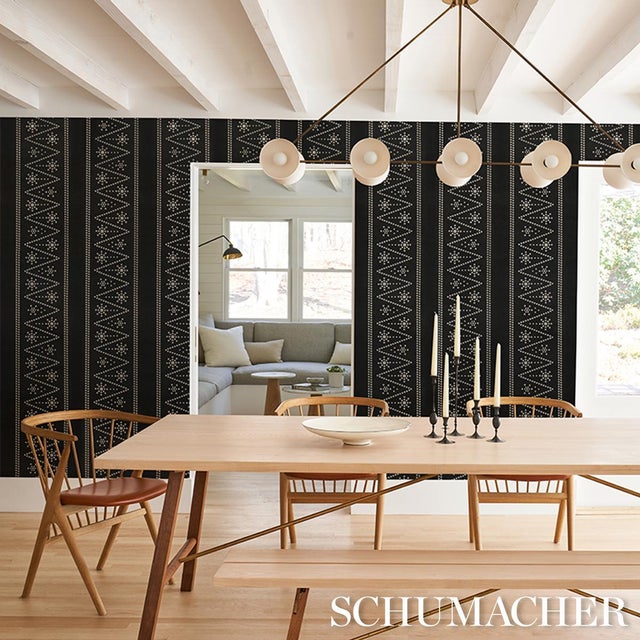 2020s Sample - Schumacher The Pearlies Wallcovering In Black For Sale - Image 5 of 6
