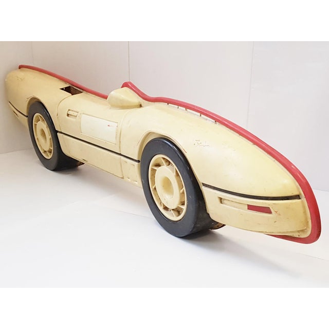 Cream Large Racing Car Lamp in Molded Plastic, 1970 For Sale - Image 8 of 9