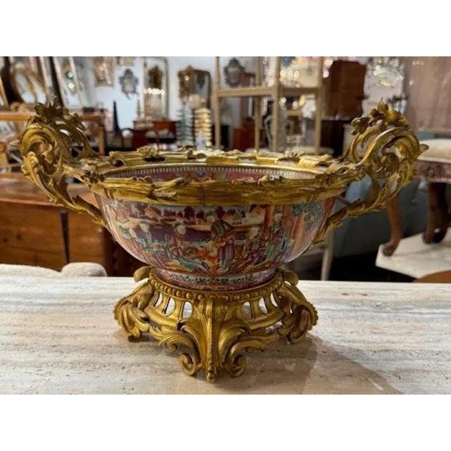 19th Century Louis XV Gilt Bronze and Rose Medallion Centerpiece For Sale - Image 4 of 8