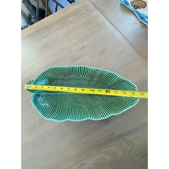 Bordallo Pinheiro Large Vintage Bordallo Pinheiro Leaf Bowl For Sale - Image 4 of 12