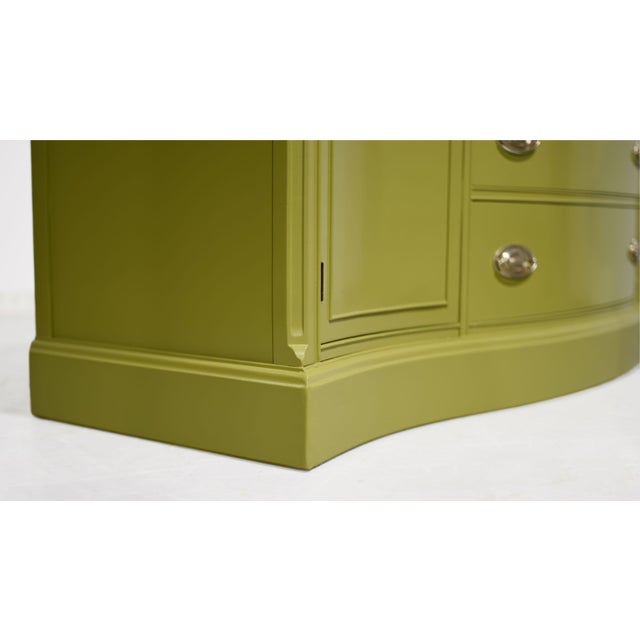 Mid Century Federal Style Serpentine Front Credenza by Bassett Furniture in Green - Newly Painted For Sale - Image 10 of 15