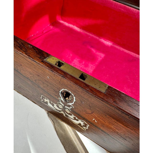 Antique Victorian English Mother-of-Pearl inlaid Rosewood Box . An elegant 19th-century English Regency rosewood box,...