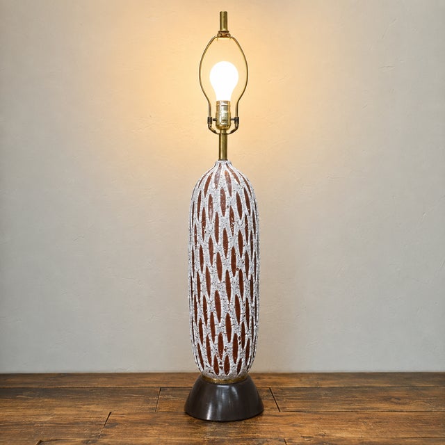 1960s Ceramic Lava Glaze Table Lamp, Tall Sculptural Mid Century Lighting For Sale - Image 9 of 11