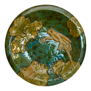 Global Views Glazed Earthenware Frog and Lily Pad Decorative Plate