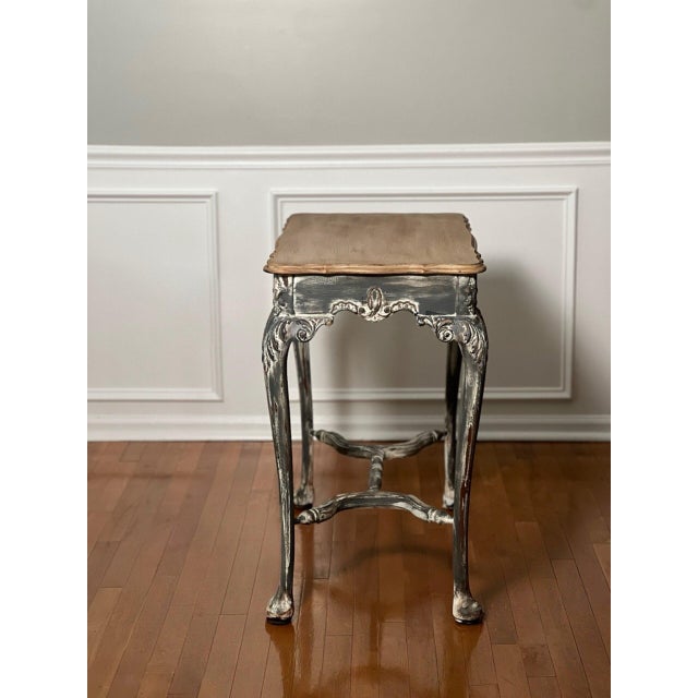 19th Century French Louis XV Style Paint Decorated Table in a Distressed Finish For Sale In Philadelphia - Image 6 of 15
