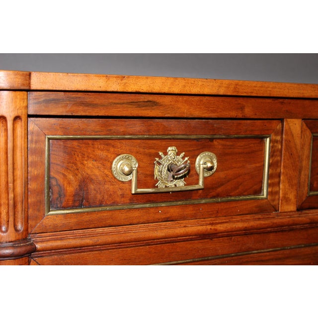Antique Chest of Drawers in Walnut, 1790 For Sale - Image 9 of 15