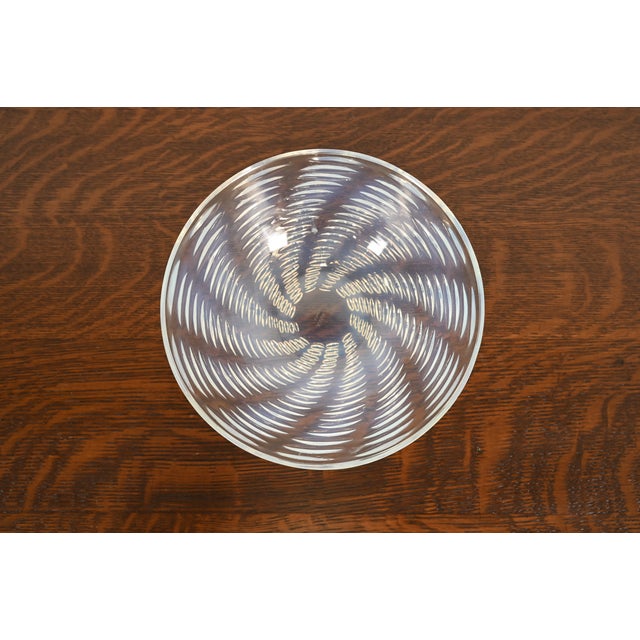 Transparent René Lalique "Ondes" Art Deco Opalescent Glass Bowl, 1930s For Sale - Image 8 of 12
