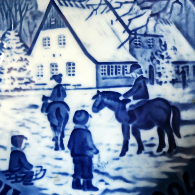 Bing & Grondahl Vintage Bing & Grondahl Holiday Plate, Blue and White, Copenhagen For Sale - Image 4 of 7