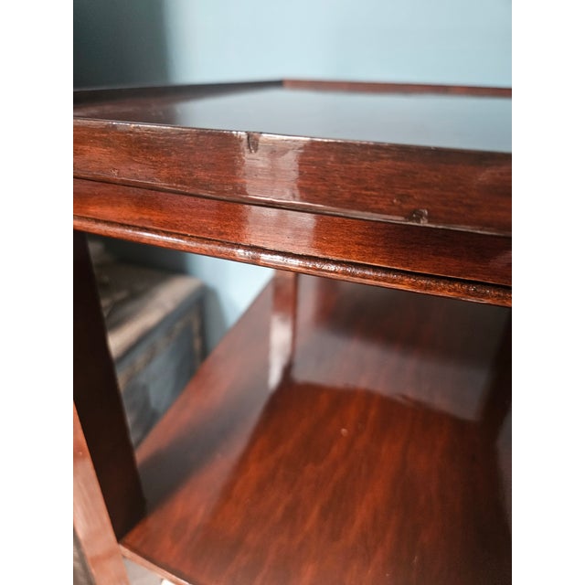 Vintage Traditional Federal Style 2 Tier Side Table For Sale - Image 4 of 12