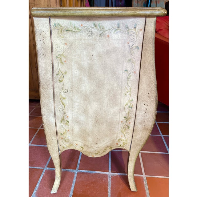 1990s French Painted Commode For Sale - Image 4 of 6