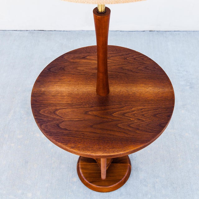 Modeline Restored 1960s Sculpted Walnut & Brass Floor Lamp With Cocktail Table For Sale - Image 4 of 12