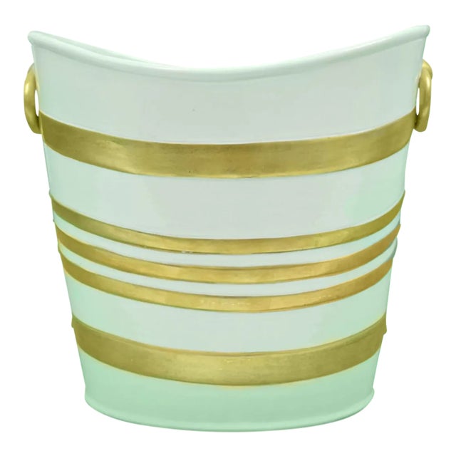 French 19th C. Porcelaine Cachepot For Sale