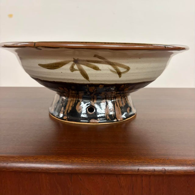 Brown Vintage Japanese Mashiko Ware Pedestal Bowl by Takaichi Tokoi For Sale - Image 8 of 11