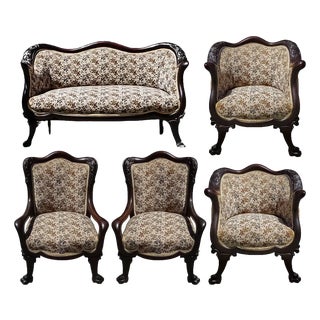 Antique Attributed to R.J Horner Mahogany Parlor Set Victorian Carved Settee & 4 Armchair For Sale