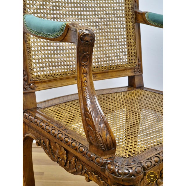 Louis XV Cannés Armchairs in Carved Wood with Cufflinks, France, 1740s, Set of 2 For Sale - Image 9 of 18