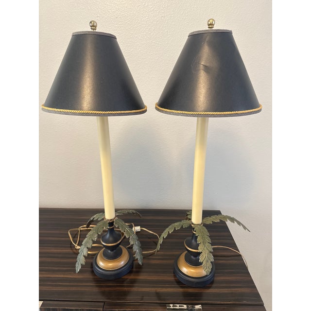 1980s Vintage 1984 Sarreid Ltd. Palm Frond Table Lamps – Pair – Hollywood Regency / Palm Beach Style For Sale - Image 5 of 8